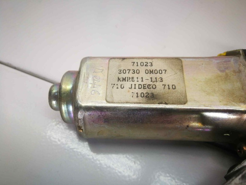 Recambio de elevalunas delantero derecho para nissan almera (n15) referencia OEM IAM 807300M007 MMR511113 DOS PINS