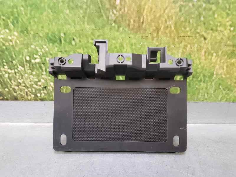 Recambio de cargador inductivo para hyundai kona style 4wd referencia OEM IAM 95560J9000 6K5B301000 
