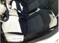 ASIENTO DELANTERO IZQUIERDO 