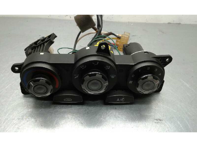 Recambio de mando climatizador para hyundai coupe (rd) 1.6 fx referencia OEM IAM  1000001995236 