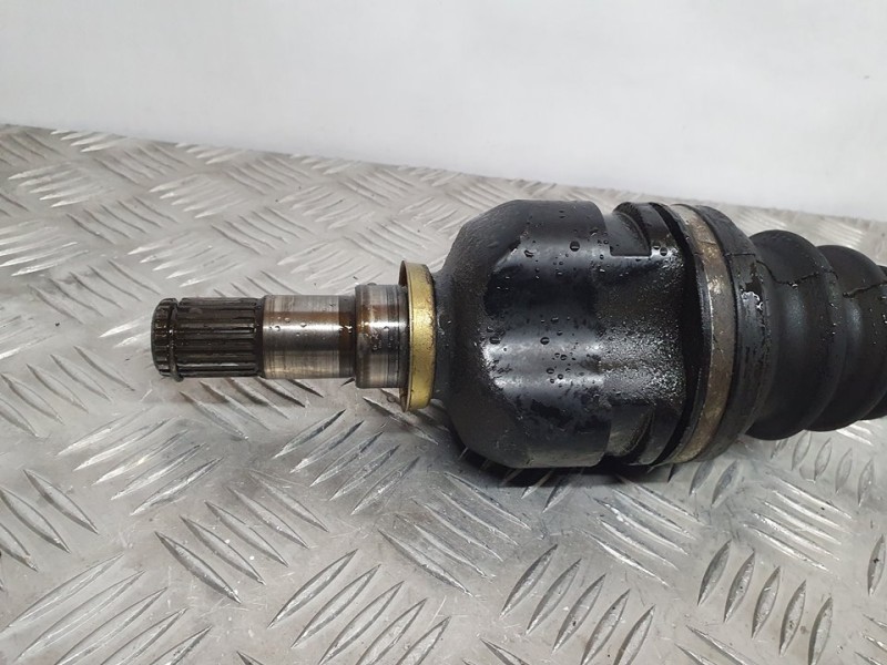 Recambio de transmision delantera derecha para toyota avensis berlina (t 22) 1.6 tempus (4-ptas.) referencia OEM IAM SIN REF  