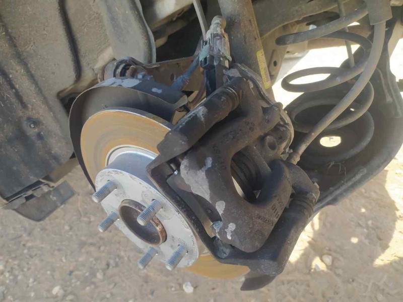 Recambio de pinza freno trasera izquierda para mazda 3 lim. () black tech edition referencia OEM IAM B4Y72699ZD  