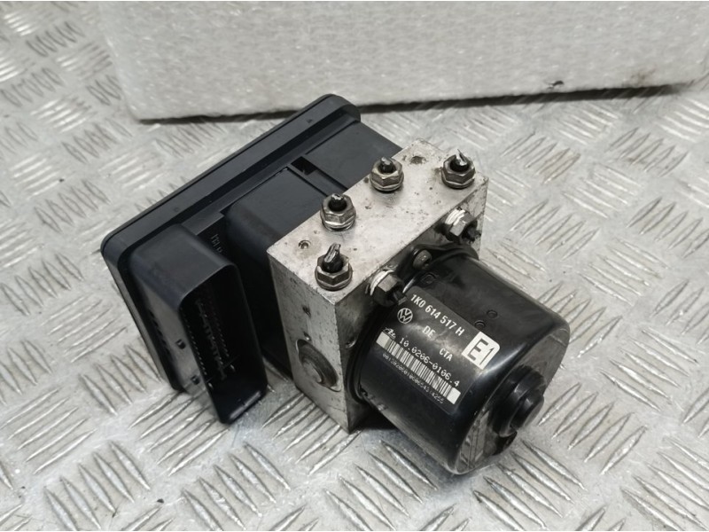 Recambio de abs para volkswagen golf v berlina (1k1) highline referencia OEM IAM 1K0614517H 10020601064 ATE