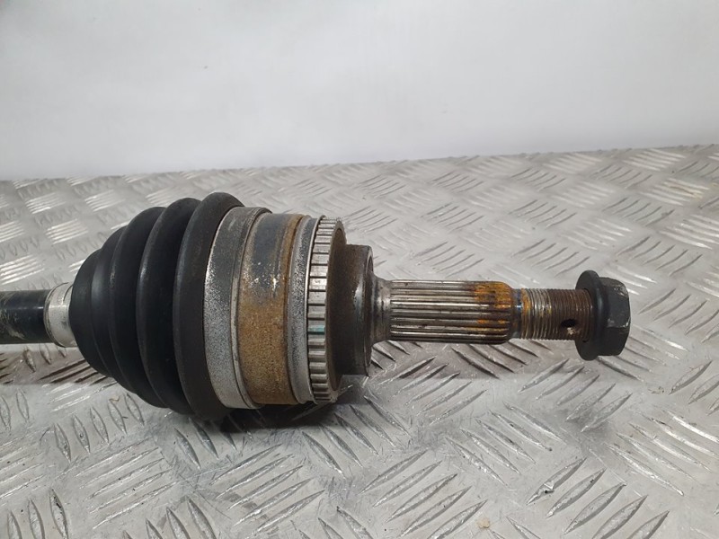 Recambio de transmision delantera izquierda para toyota avensis berlina (t 22) 1.6 tempus (4-ptas.) referencia OEM IAM SIN REF  