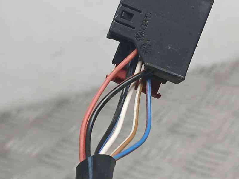 Recambio de retrovisor izquierdo para volkswagen golf plus (5m1) trendline referencia OEM IAM   ELECTRICO 6 CABLES PILOTO INUNDA