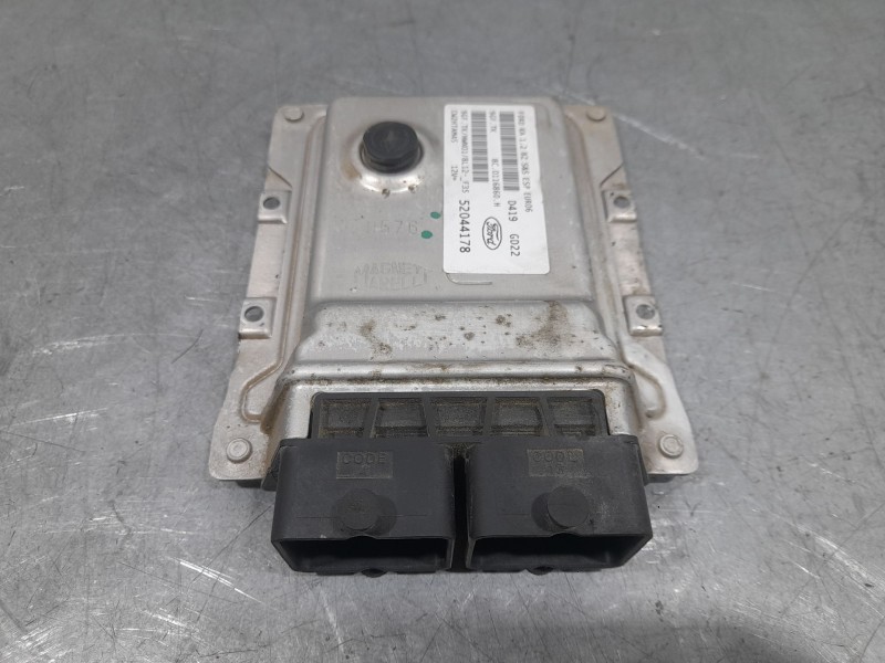 Recambio de centralita motor uce para ford ka (ru8) 1.2 referencia OEM IAM 52044178  