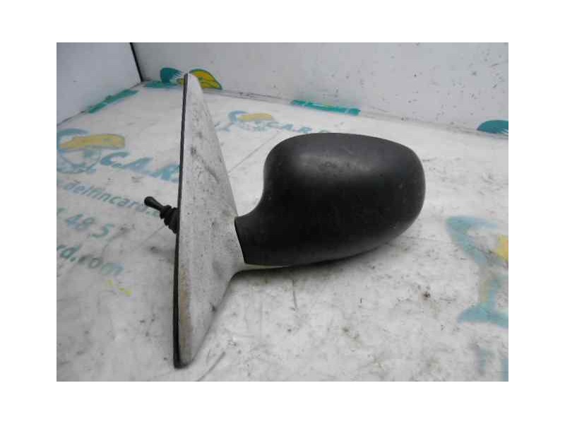 Recambio de retrovisor izquierdo para daewoo lanos sx referencia OEM IAM 96304167  MANUAL