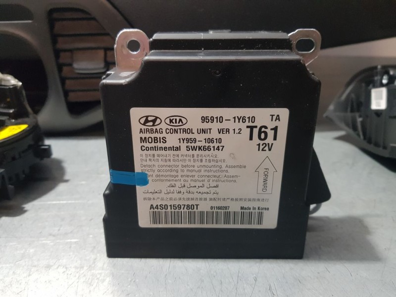 Recambio de kit airbag para kia picanto concept referencia OEM IAM 569001Y150EQ  C/SALPICADERO Y PRETENSORES