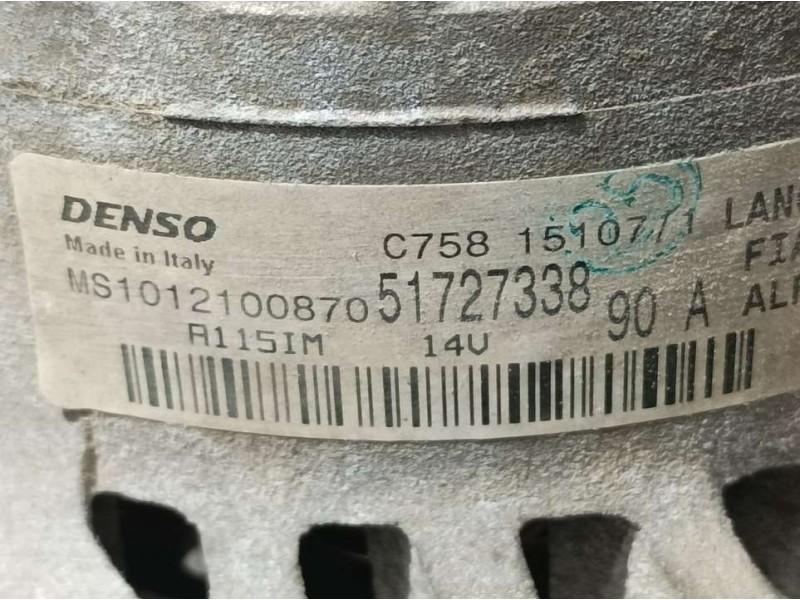 Recambio de alternador para fiat bravo (198) 1.9 dynamic multijet referencia OEM IAM 51727338 1012100870 DENSO