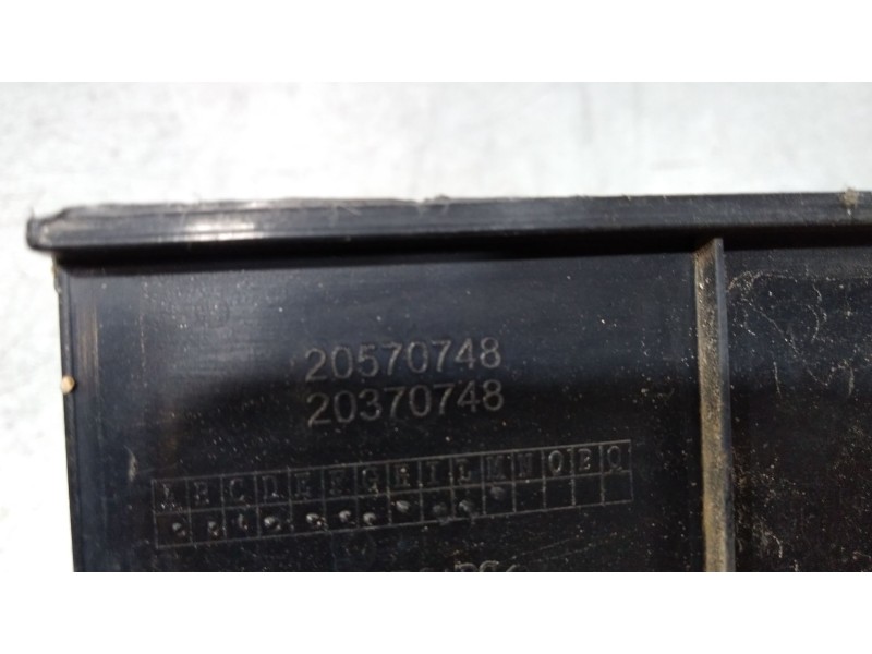 Recambio de piloto trasero derecho para fiat doblo cargo (263_) 1.3 d multijet (263wxu1a) referencia OEM IAM 00518106730  Mako