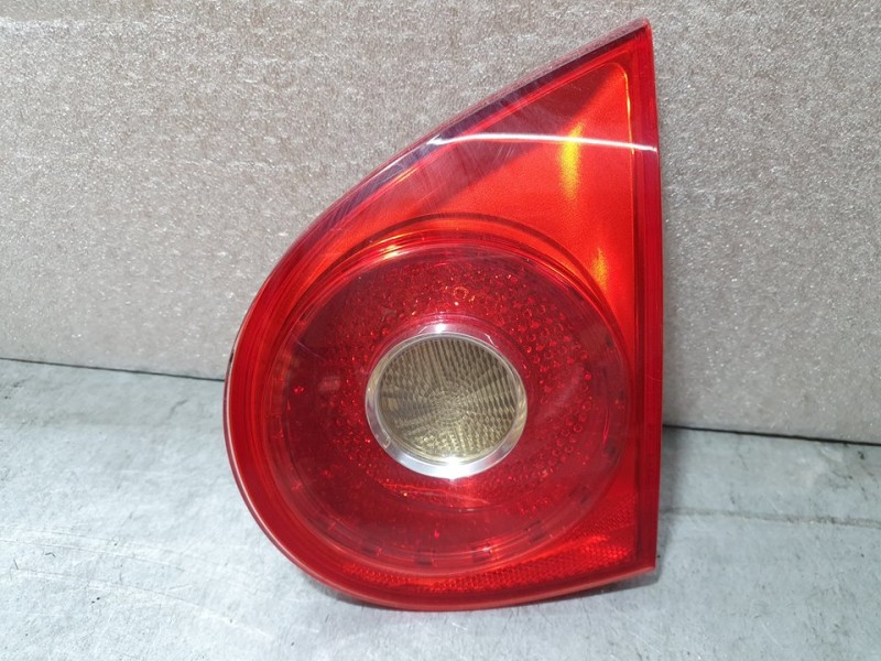 Recambio de piloto trasero derecho para volkswagen golf v berlina (1k1) highline referencia OEM IAM 1K6945094G 89032905 VALEO IN