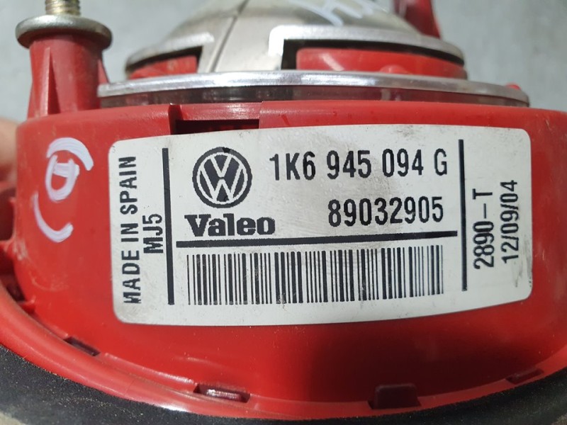 Recambio de piloto trasero derecho para volkswagen golf v berlina (1k1) highline referencia OEM IAM 1K6945094G 89032905 VALEO IN