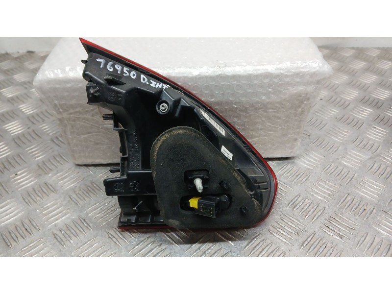 Recambio de piloto trasero derecho interior para peugeot 2008 i (cu_) 1.5 bluehdi 100 referencia OEM IAM 9814757280 ROZADO 