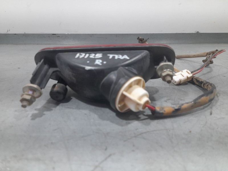 Recambio de piloto trasero central para suzuki vitara (ly) 1.6 ddis (apk 416d) referencia OEM IAM 3657462J00000  