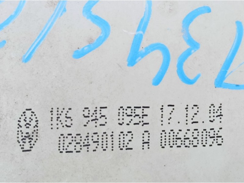 Recambio de piloto trasero izquierdo para volkswagen golf v berlina (1k1) highline referencia OEM IAM 1K6945095E  EXTERIOR