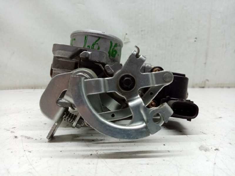 Recambio de caja mariposa para toyota avensis berlina (t 22) 1.6 16v referencia OEM IAM 8J231A040  