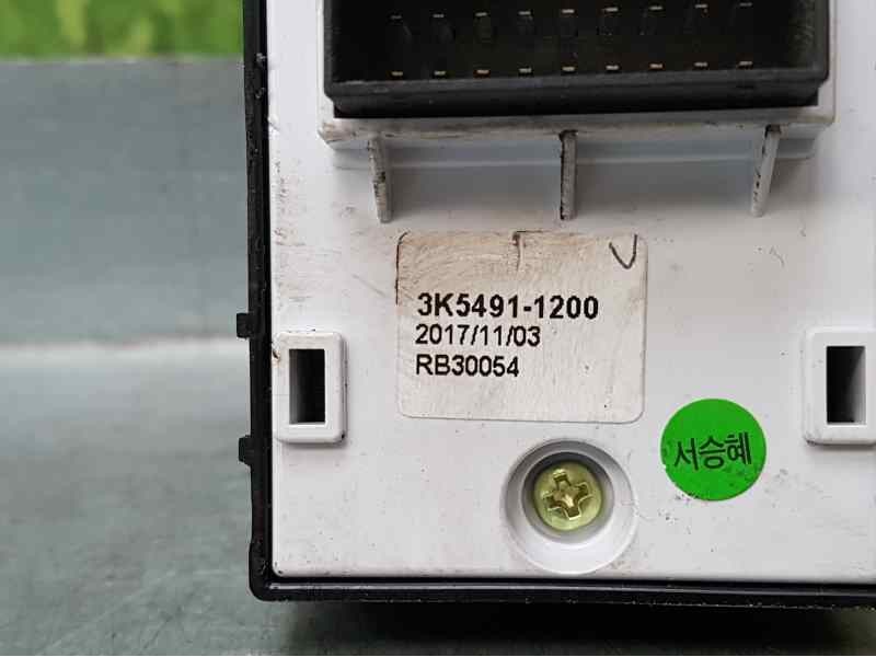 Recambio de mando elevalunas delantero izquierdo para hyundai kona style 4wd referencia OEM IAM 93570J9150TMT 3K54911200 