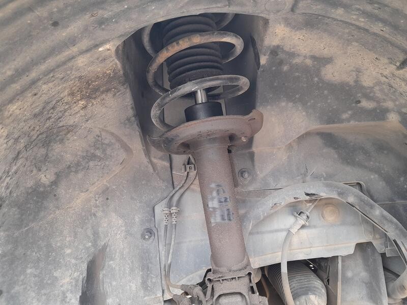 Recambio de amortiguador delantero derecho para mercedes-benz clase b sports tourer (w245) b 180 cdi (245.207) referencia OEM IA