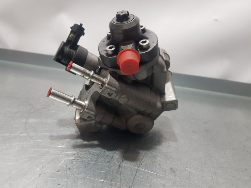 Recambio de bomba alta presion para peugeot 2008 (--.2013) 1.6 e-hdi fap referencia OEM IAM 98113347380 0445010739 BOSCH