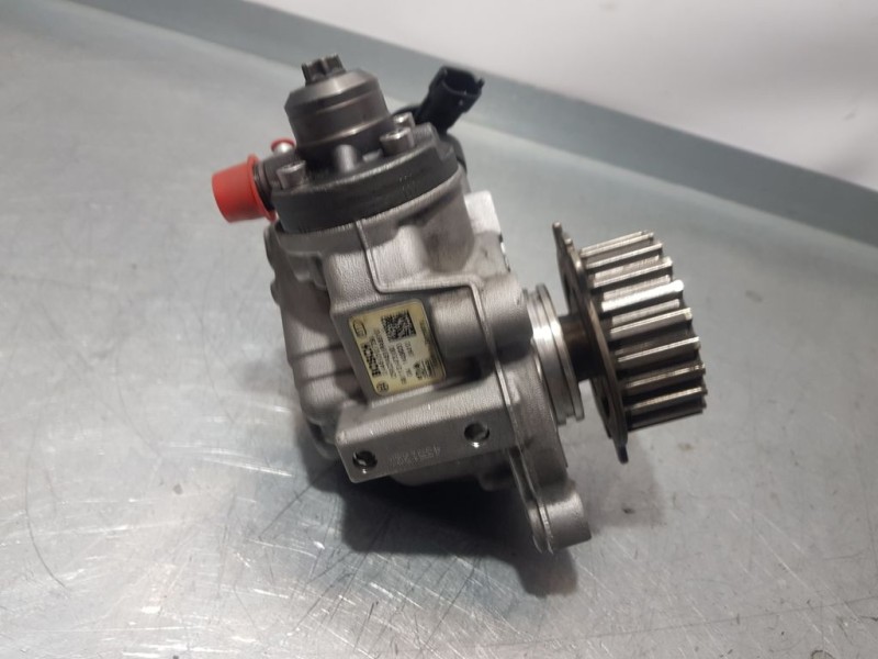 Recambio de bomba alta presion para peugeot 2008 (--.2013) 1.6 e-hdi fap referencia OEM IAM 98113347380 0445010739 BOSCH