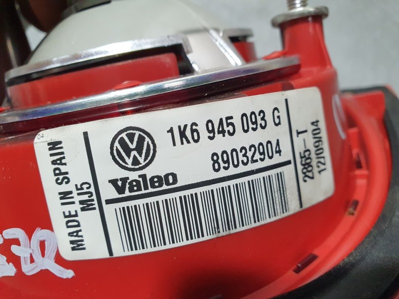 Recambio de piloto trasero izquierdo para volkswagen golf v berlina (1k1) highline referencia OEM IAM 1K6945093G 89032904 VALEO 