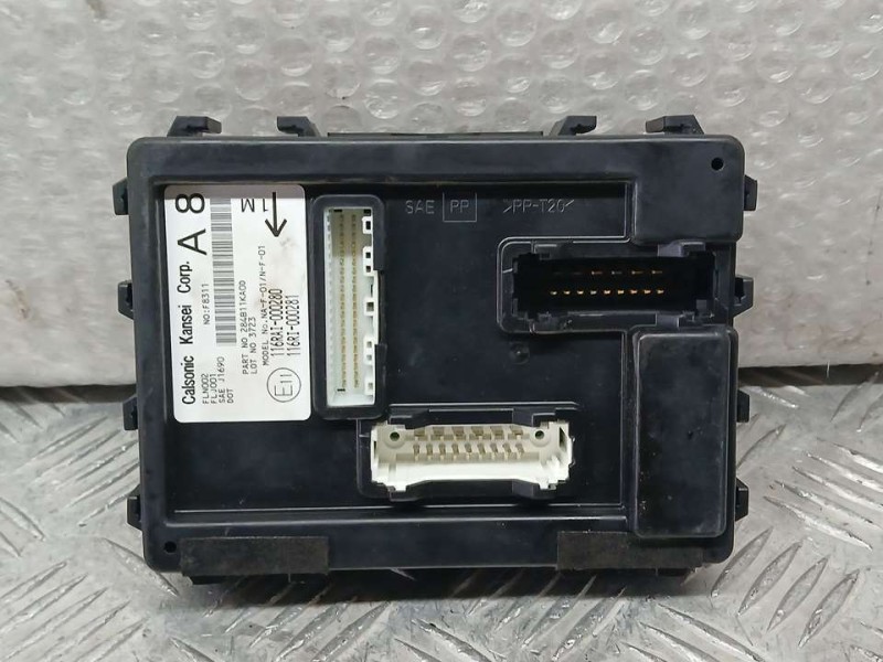 Recambio de caja reles / fusibles para nissan juke (f15) acenta referencia OEM IAM 116RAI000280 284B111KA0D CALSONIC KANSEI