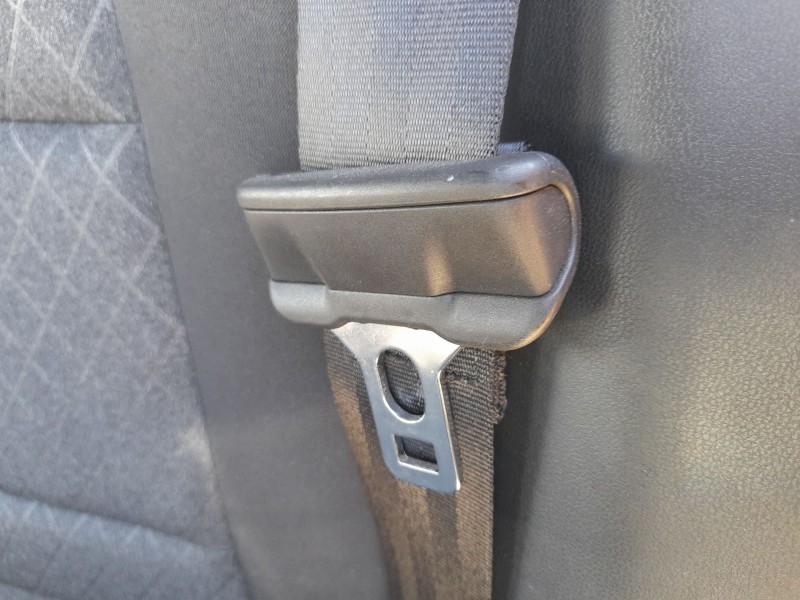 Recambio de cinturon seguridad trasero izquierdo para mg mg 3 (5fp) mg 3 1.5 referencia OEM IAM 11671792  