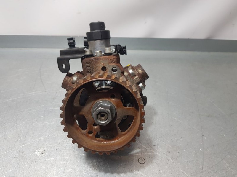 Recambio de bomba alta presion para peugeot 207 1.6 hdi referencia OEM IAM 9633703780A 0445010102 BOSCH