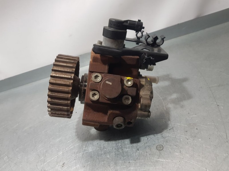 Recambio de bomba alta presion para peugeot 207 1.6 hdi referencia OEM IAM 9633703780A 0445010102 BOSCH