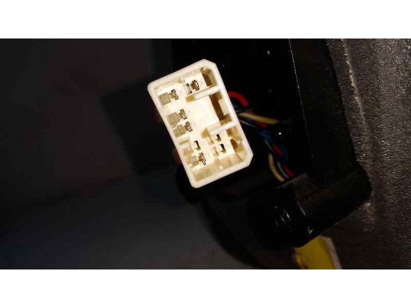 Recambio de retrovisor derecho para chevrolet aveo lt referencia OEM IAM  5 PINS ELECTRICO
