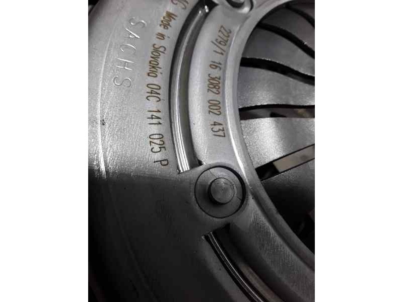 Recambio de kit embrague para seat arona 1.0 tsi referencia OEM IAM 04C141025P  