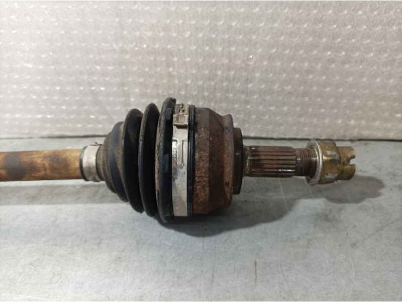 Recambio de transmision delantera derecha para lancia lancia y 1.2 16v ls referencia OEM IAM   