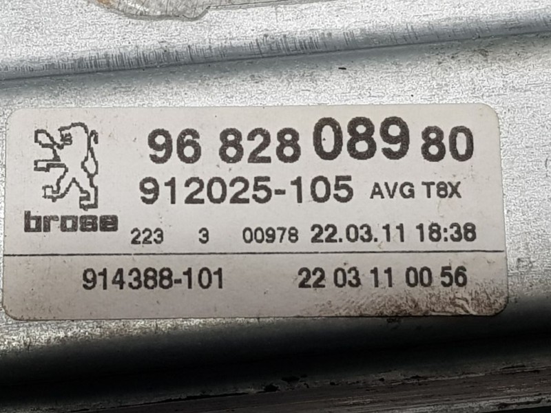 Recambio de elevalunas delantero izquierdo para peugeot 5008 confort referencia OEM IAM 9682808980 914388101 BROSE ELÉCTRICO 6 P