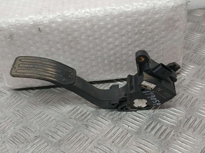 Recambio de potenciometro pedal para nissan juke (f15) acenta referencia OEM IAM 180021KM0B  