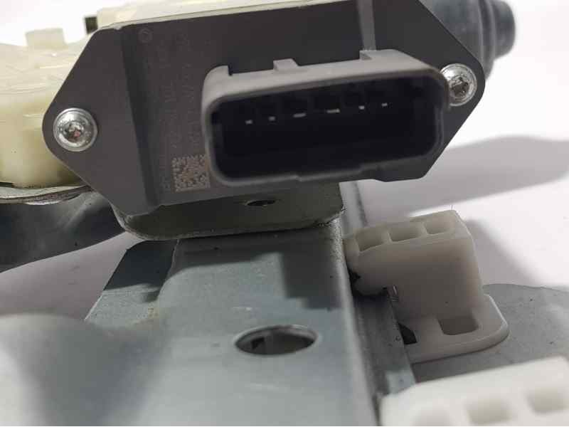 Recambio de elevalunas trasero derecho para peugeot 5008 confort referencia OEM IAM 9683670680 912032102 BROSE ELÉCTRICO 6 PINS