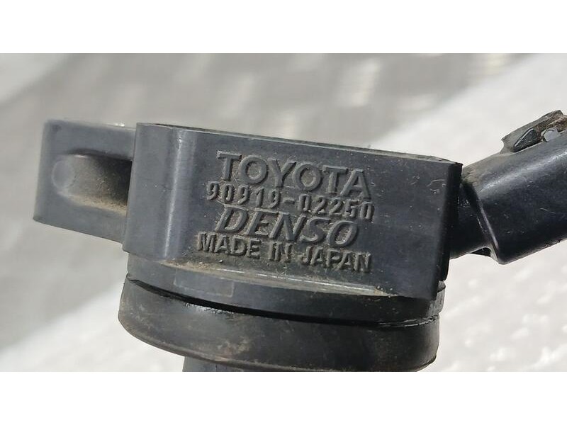 Recambio de bobina encendido para lexus is ii (_e2_) 250 (gse20) referencia OEM IAM 9091902250 DENSO 