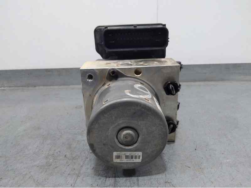 Recambio de abs para kia sportage drive 4x2 referencia OEM IAM 589203U310  MANDO