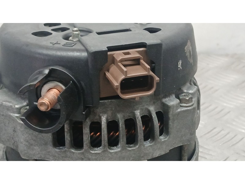 Recambio de alternador para ford focus ii (da_, hcp, dp) 1.6 tdci referencia OEM IAM 8M5T10300PA DENSO 1042105700