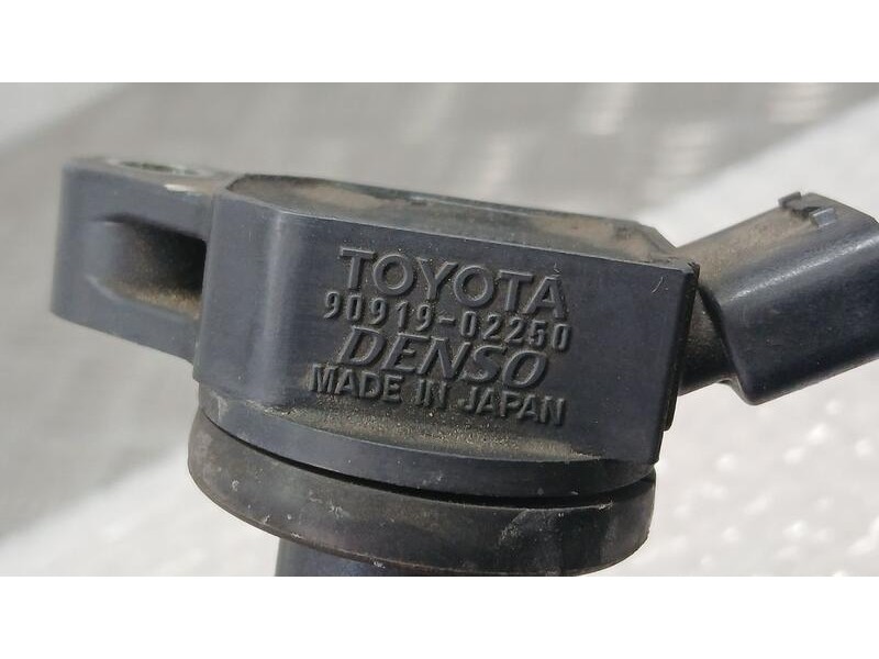 Recambio de bobina encendido para lexus is ii (_e2_) 250 (gse20) referencia OEM IAM 9091902250 DENSO 
