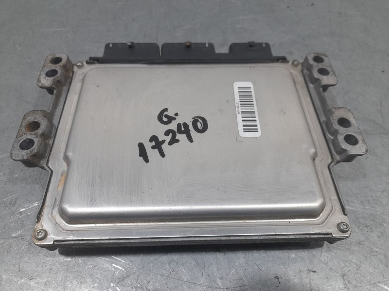 Recambio de centralita motor uce para renault clio iii (br0/1, cr0/1) 1.5 dci referencia OEM IAM 237101989R 28321424 DELPHI