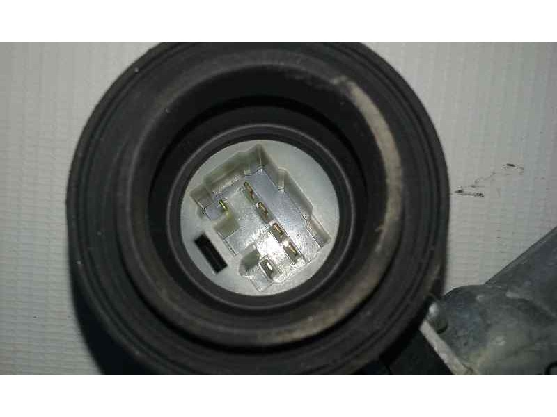 Recambio de elevalunas delantero derecho para toyota auris active referencia OEM IAM  6 PINS ELECTRICO