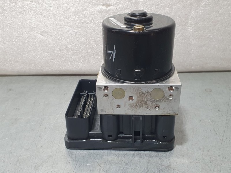 Recambio de abs para bmw serie 1 berlina (e81/e87) 116i referencia OEM IAM 3451676977801 10020601774 ATE