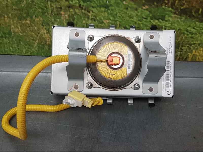 Recambio de kit airbag para toyota yaris active referencia OEM IAM   