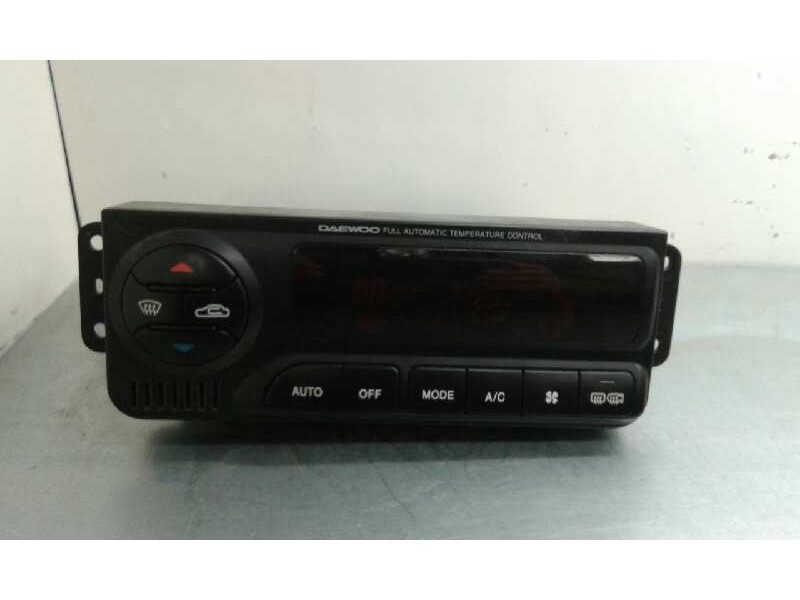 Recambio de mando climatizador para daewoo leganza 2.0 cat referencia OEM IAM 96334786  96334786