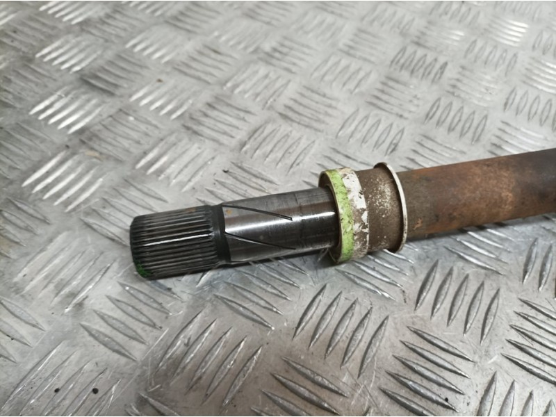 Recambio de transmision delantera derecha para renault trafic combi (ab 4.01) 9 - plazas (l1h1) 2,9t combi corto referencia OEM 