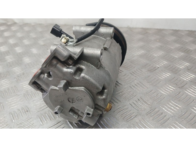 Recambio de compresor aire acondicionado para ford focus ii (da_, hcp, dp) 1.6 tdci referencia OEM IAM 1744998  