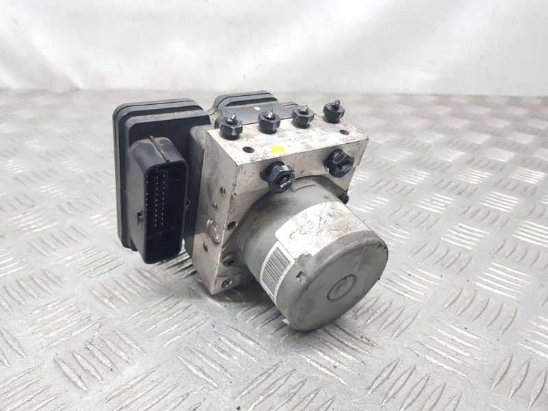 Recambio de abs para kia cee´d (jd) 1.0 t-gdi referencia OEM IAM 58920A2230  