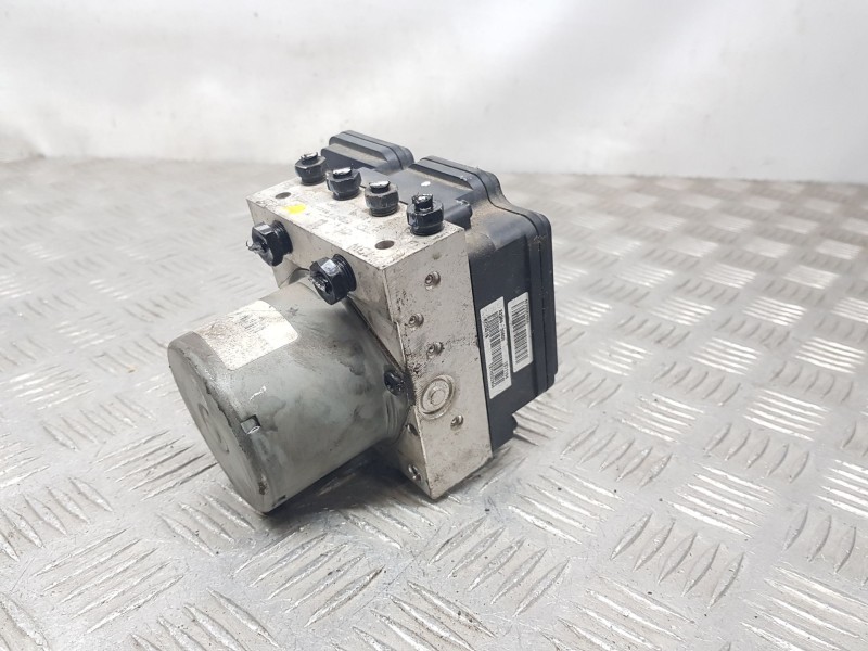 Recambio de abs para kia cee´d (jd) 1.0 t-gdi referencia OEM IAM 58920A2230  