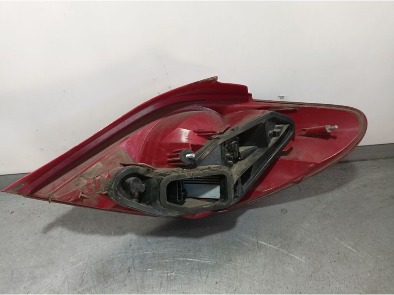 Recambio de piloto trasero izquierdo para peugeot 207 x-line referencia OEM IAM 6350Y7  