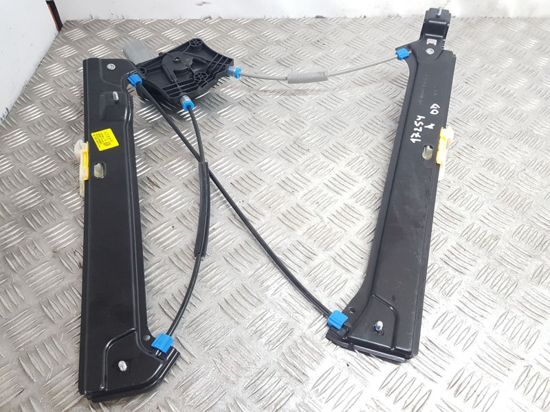 Recambio de elevalunas delantero derecho para mg mg 3 (5fp) mg 3 1.5 referencia OEM IAM 11873874 2 PINS 